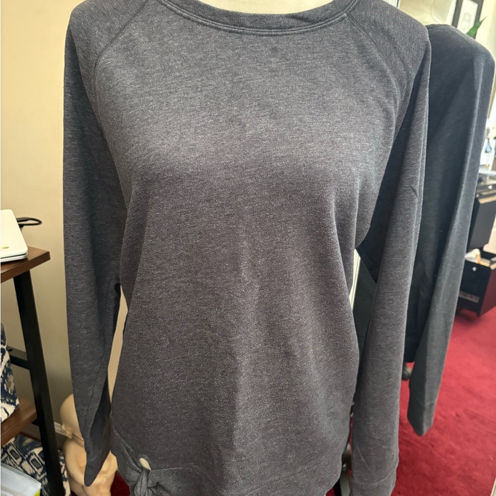 Old Navy Women's Charcoal Sweatshirt